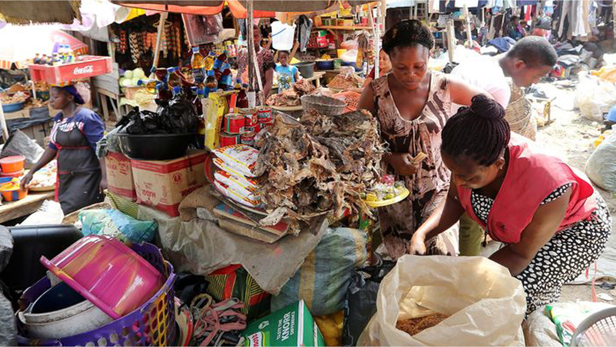Zenith Bank collaborates with Strategic Outreach Support to empower 500 unbanked market women in Abuja