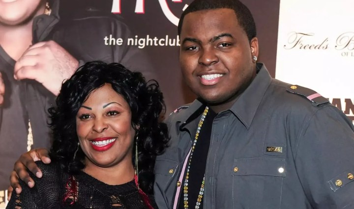 American singer, Sean Kingston, mother indicted over $1 million fraud