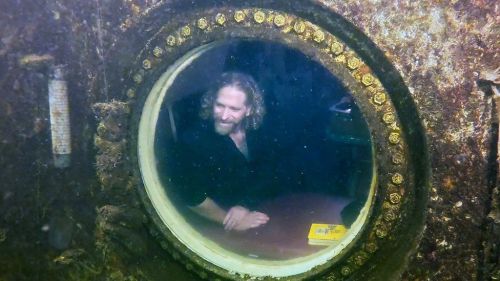 Scientist breaks World record by living 30ft underwater for 74 days