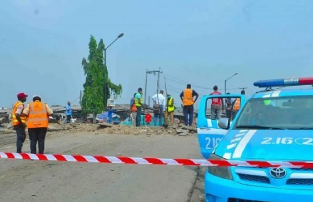 Fatal collision on Lagos-Ibadan expressway leaves 2 dead, 10 injured
