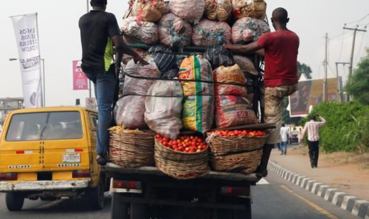 Northern group threatens to stop food supply to the south