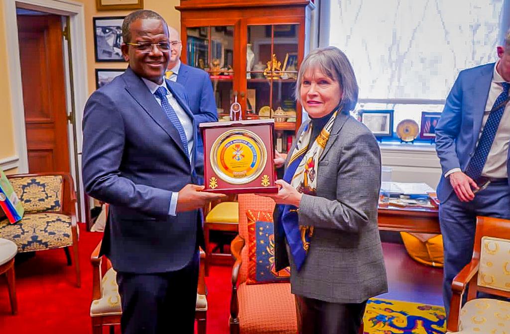 Nigeria and US forge stronger military alliance to combat terrorism