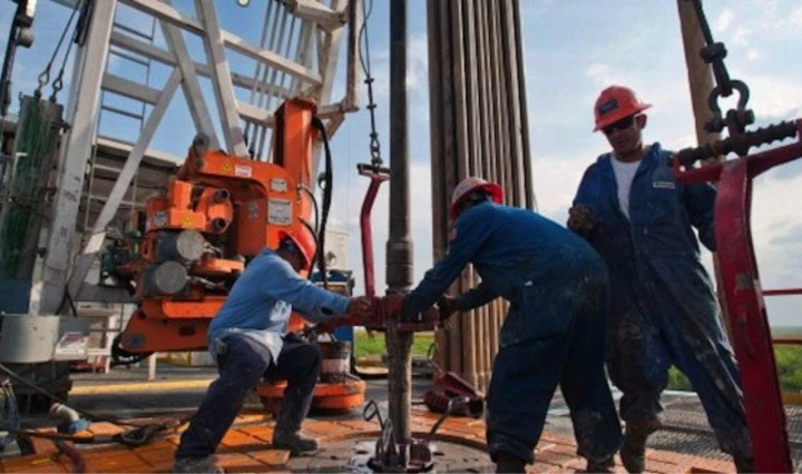 Nigeria's oil production dips to 1.29mbpd as global prices rise