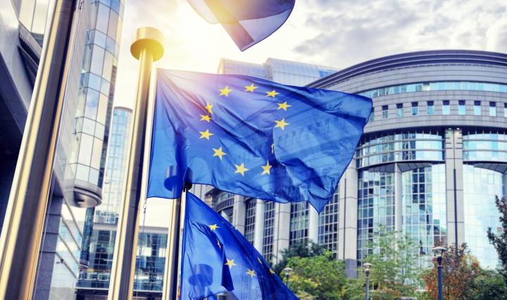 EU approves comprehensive rules to regulate cryptocurrencies