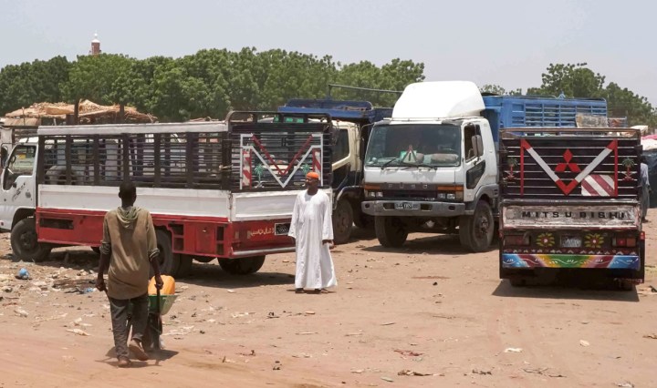 Sudanese drivers left idle as war halts transportation