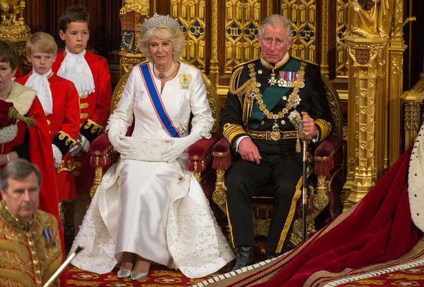 UK police detain six anti monarchy protest leaders and seize placards prior to King Charles' coronation