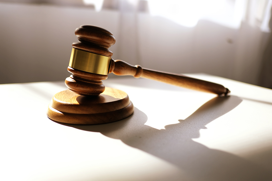 Bus conductor receives three month prison sentence for assaulting police officer