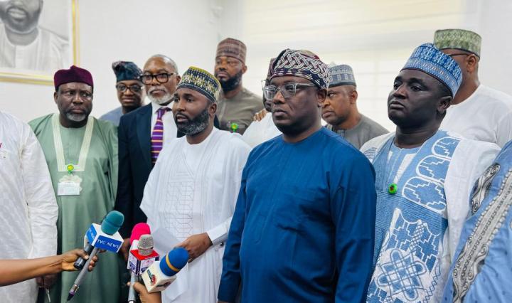 Reps removes N5bn presidential yacht from budget, boosts student loans