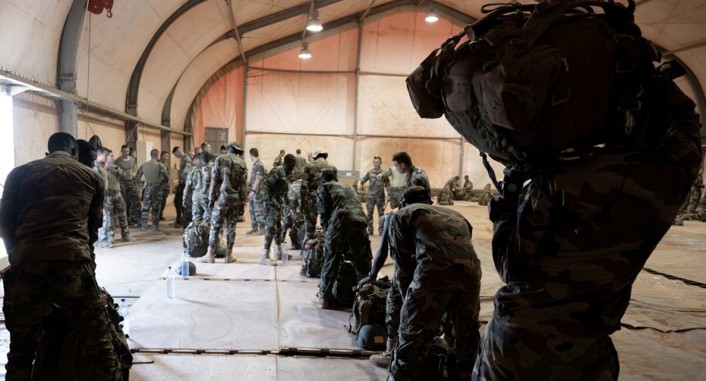 French army initiates withdrawal from Niger amid political tensions