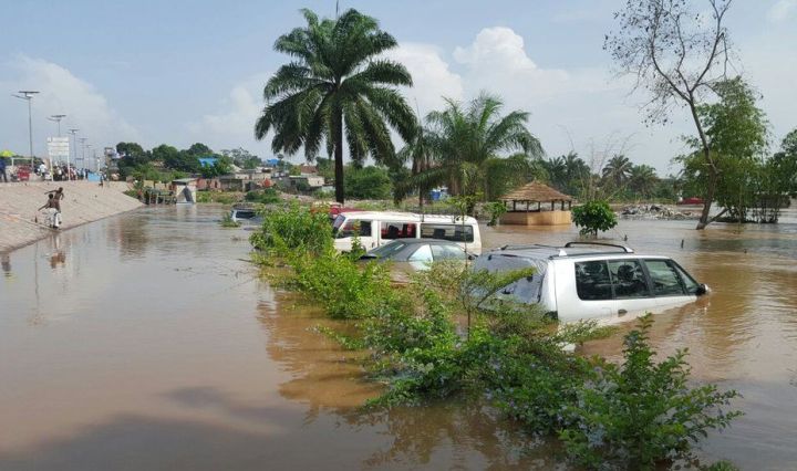 East DR Congo floods leave death toll at 400