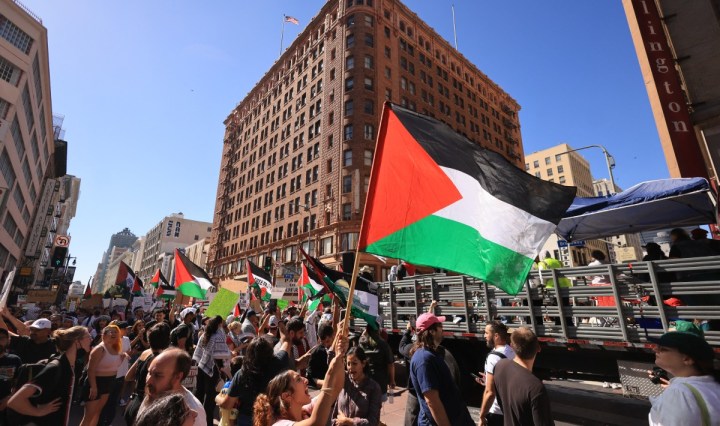 US and UK enforce travel ban on Hamas leaders