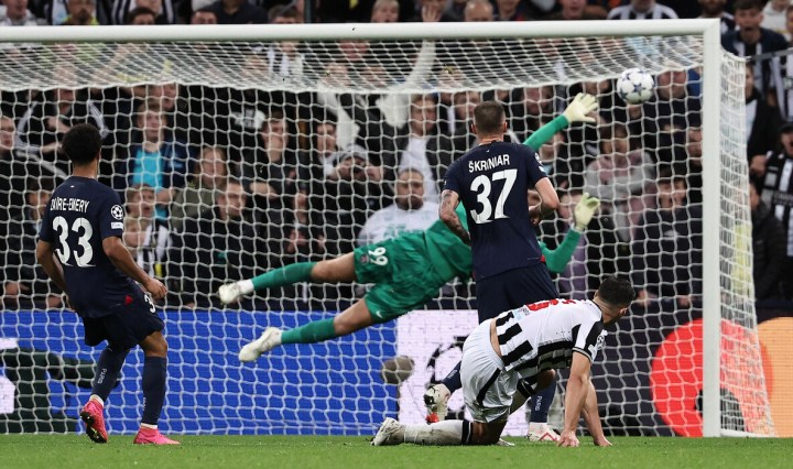 Newcastle thrash PSG in memorable Champions League homecoming