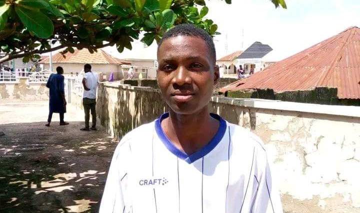 Muslim man celebrates as a Christian converts to Islam in Nasarawa