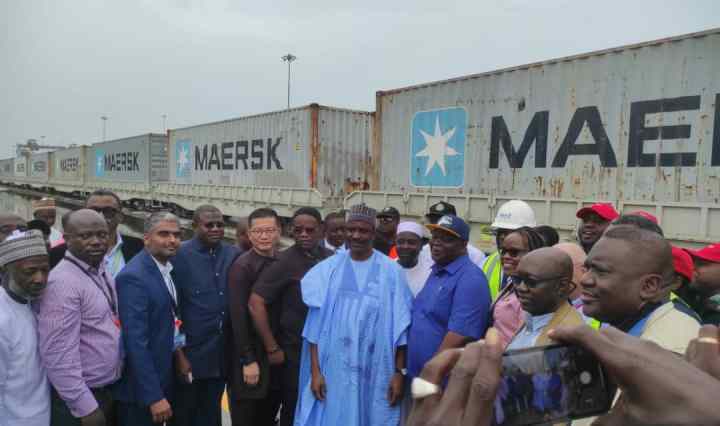 FG inaugurates freight services on Apapa-Ibadan cargo rail
