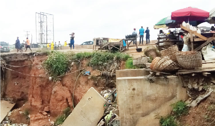 34 year old woman found dead in Ogun canal