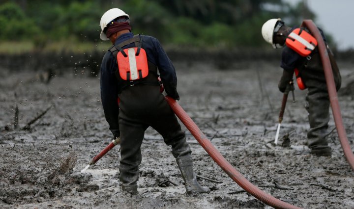 Federal government calls for enhanced contribution of solid minerals sector to Nigeria's economy