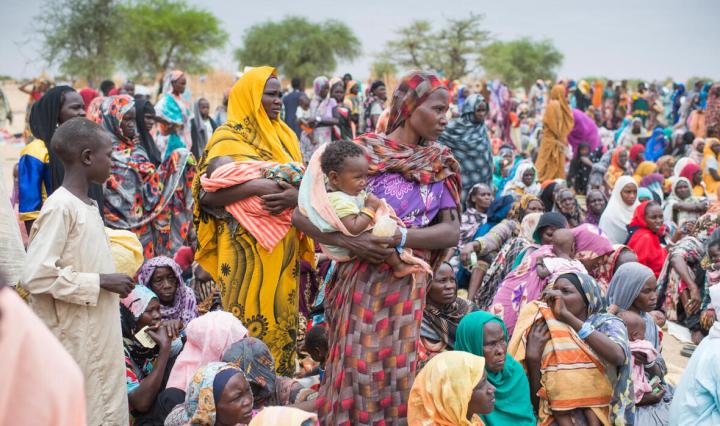 Over 300,000 Sudanese refugees seek refuge in Chad
