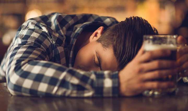 What to do if your drink was poisoned