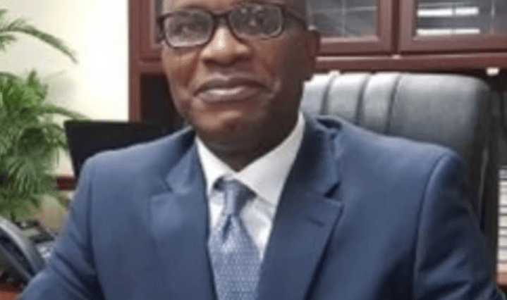 Burial of Nigeria's ambassador to France, Kayode Laro, takes place in ilorin