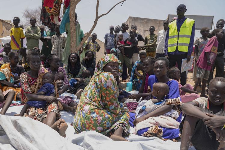 Sudan: Death toll surpasses 2,000 as war enters third month