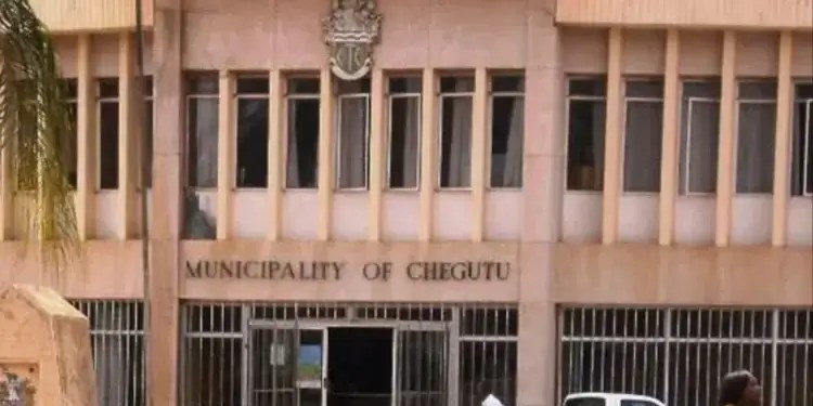 Man dresses as woman to catch cheating wife