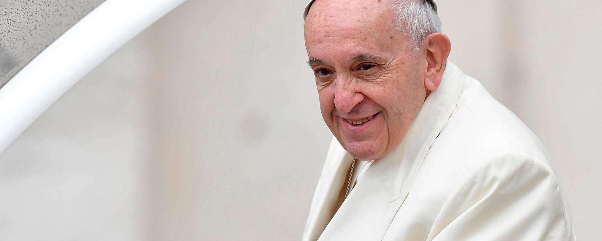 Pope Francis returns to Vatican city following hospital visit
