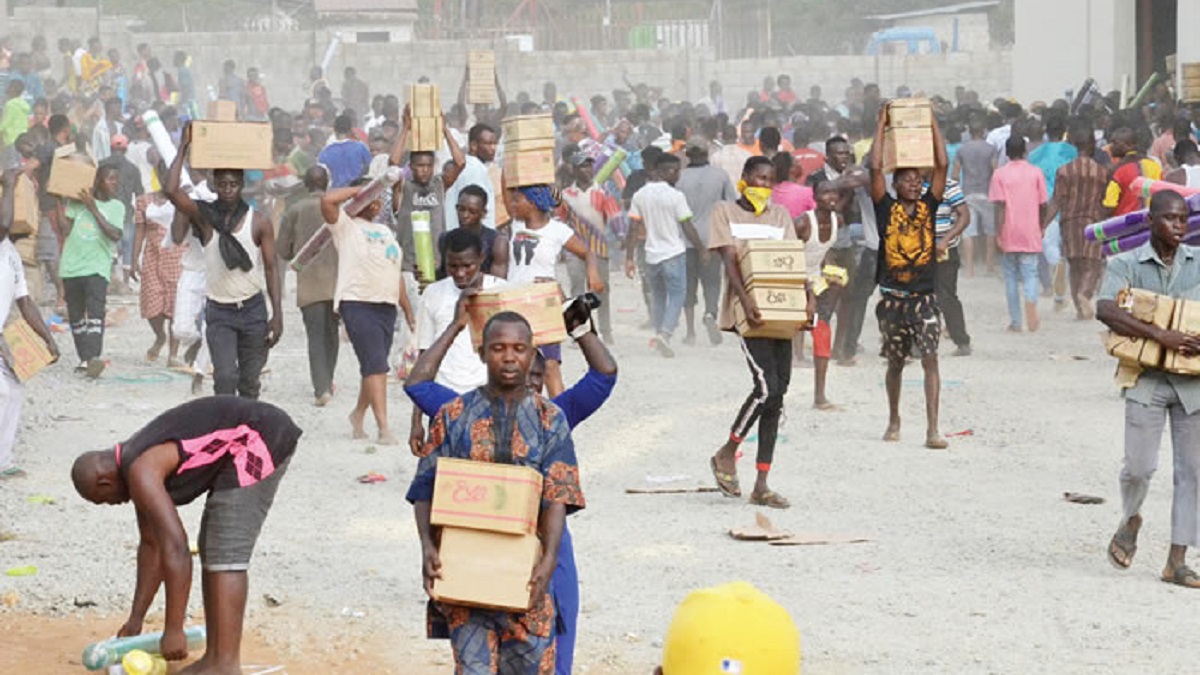 Stakeholders sound alarm over looting of warehouses, warn of impending cisis in Nigeria
