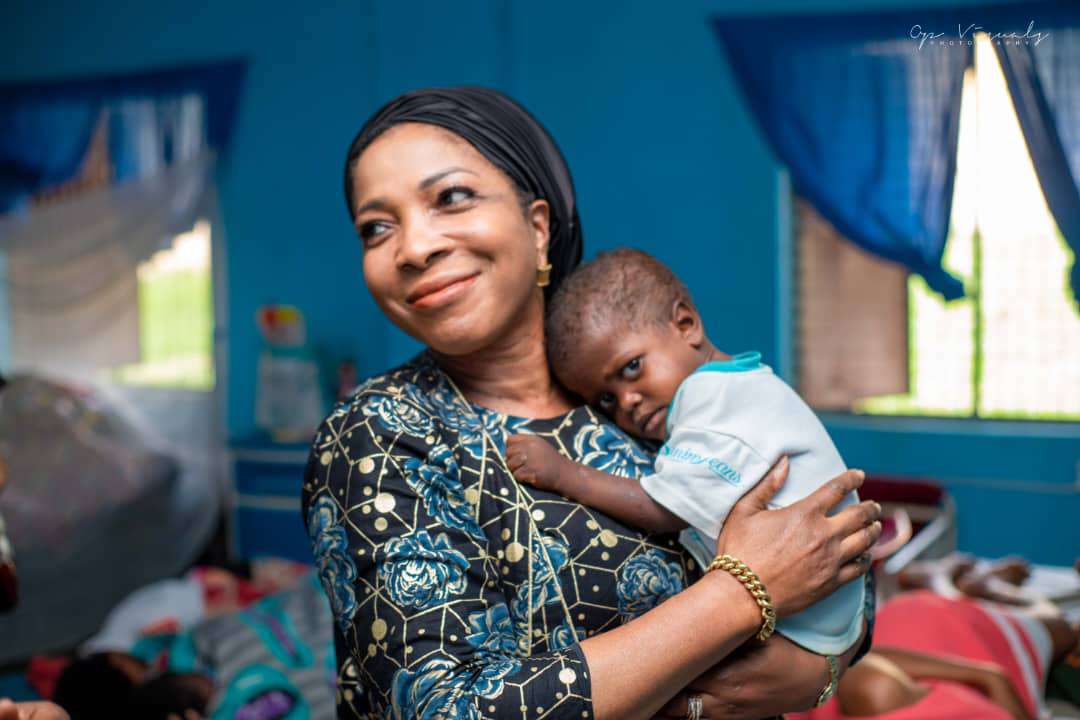 Abia first lady pays surprise visit to rescued inmates of baby factory