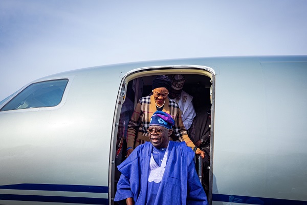 Asiwaju Bola Tinubu and wife return to Abuja in preparation for May 29 inauguration