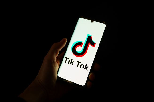 US defends law forcing sale of TikTok app