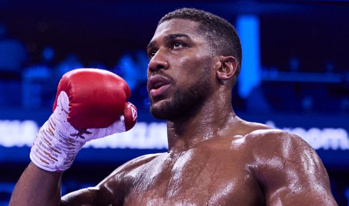 "Focus on titles, not Wilder fight," - Barry McGuigan tells Anthony Joshua