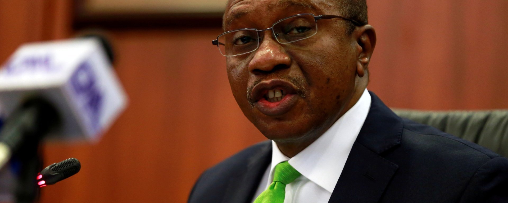 DSS confiscates Emefiele's passport and prepares to search his home and office