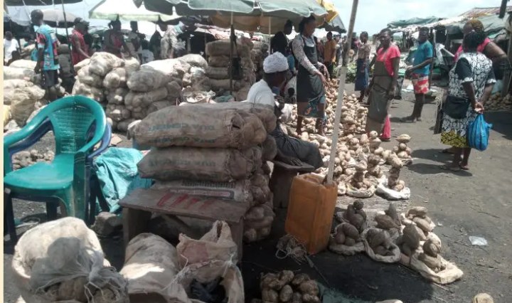 Traders blame high cost of food items in Nigeria on insecurity