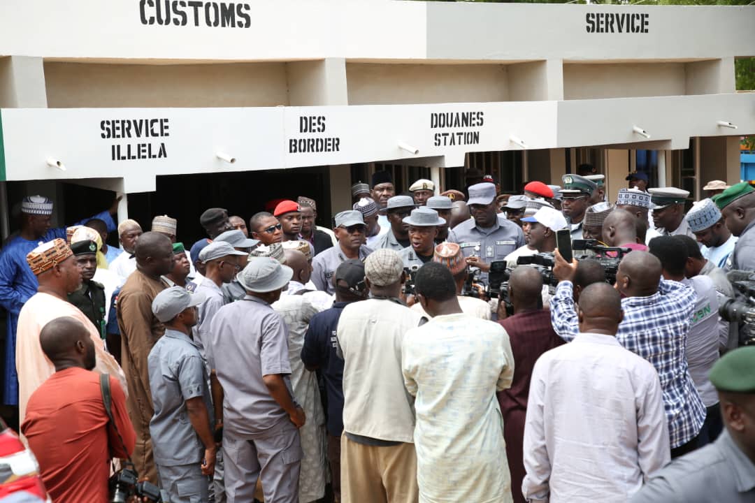 Customs confirms closure of all borders with Niger