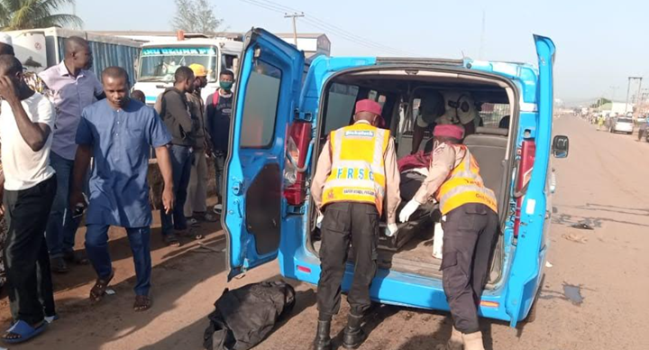 Three die, seven injured in Lagos expressway collision