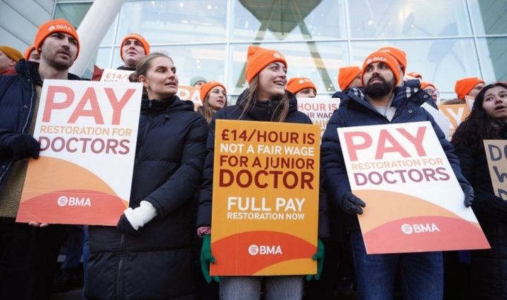 UK doctors gear up for NHS's longest strike in history