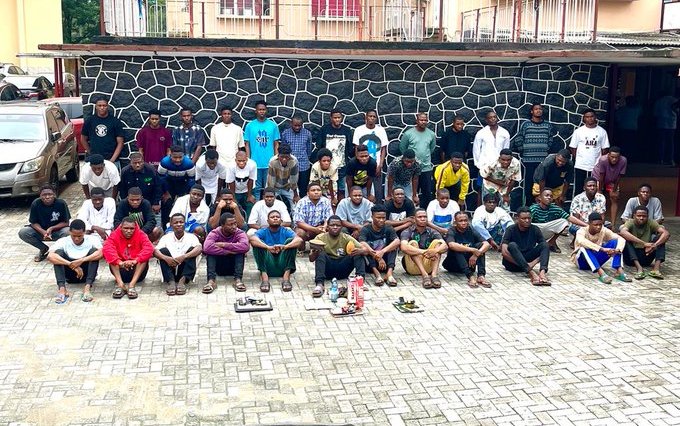 EFCC cracks down on 52 suspected internet fraudsters in Ogun state