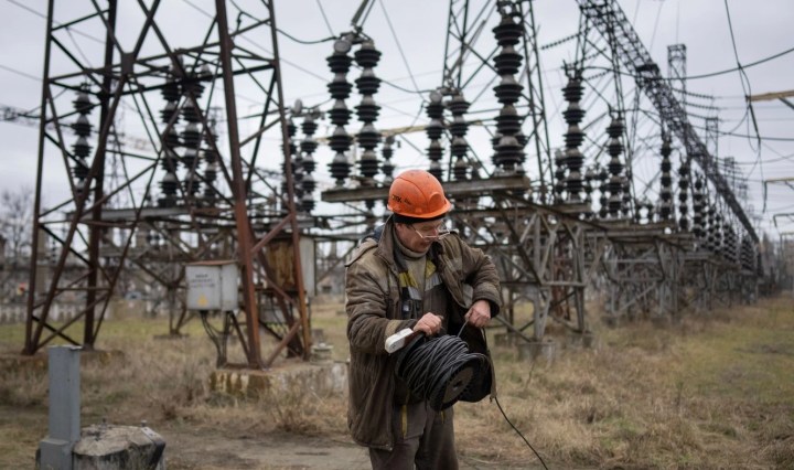 Ukraine resumes electricity exports after recovering from months of Russian attacks