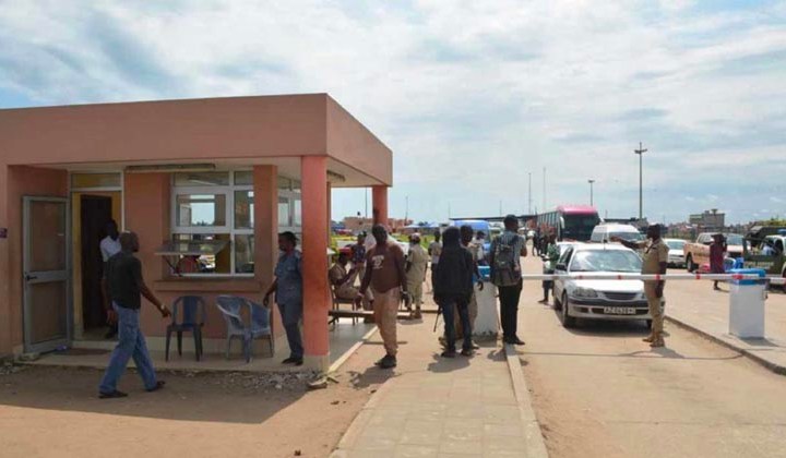 FG considers reopening Seme border